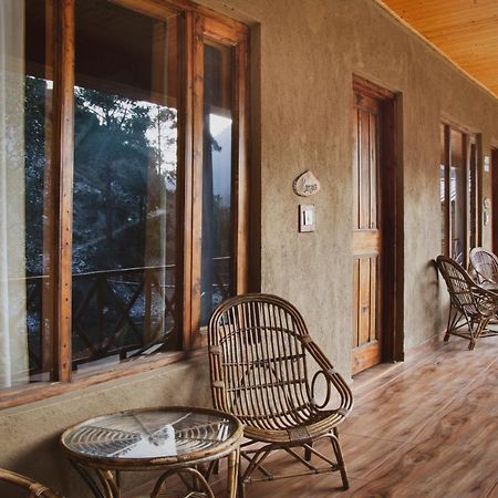 Shivadya Tirthan - Tirthan Valley Banjār Exterior foto
