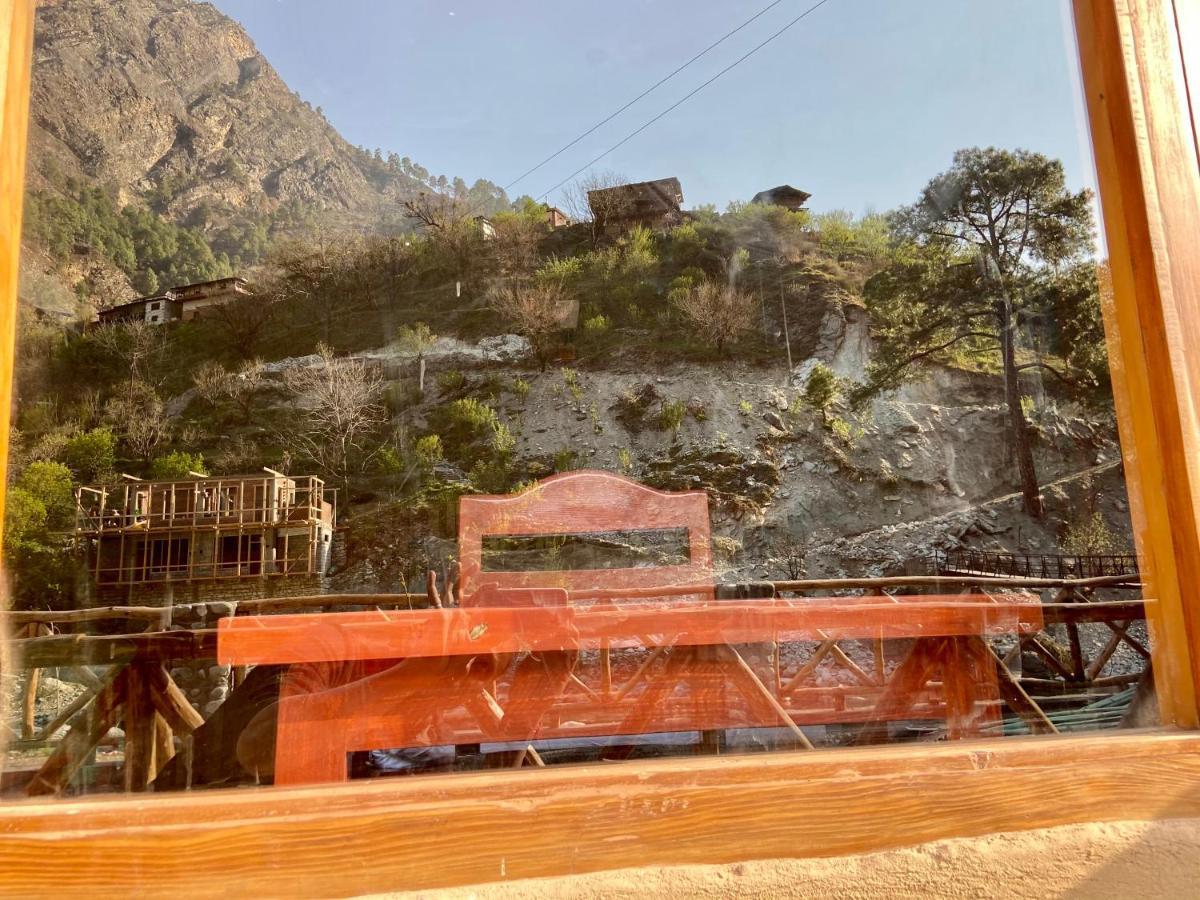Shivadya Tirthan - Tirthan Valley Banjār Exterior foto
