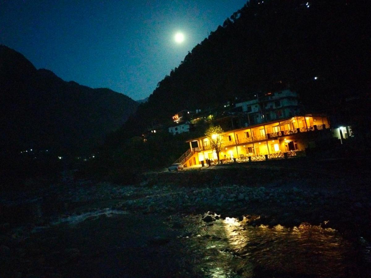 Shivadya Tirthan - Tirthan Valley Banjār Exterior foto